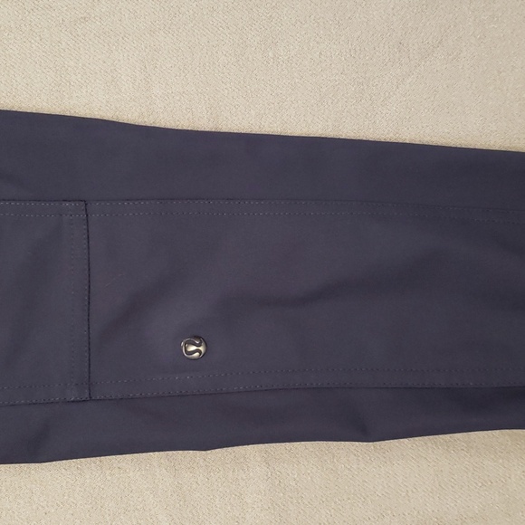 Lululemon Bust a Move Moto Pants Navy Women's 4 - Picture 10 of 11